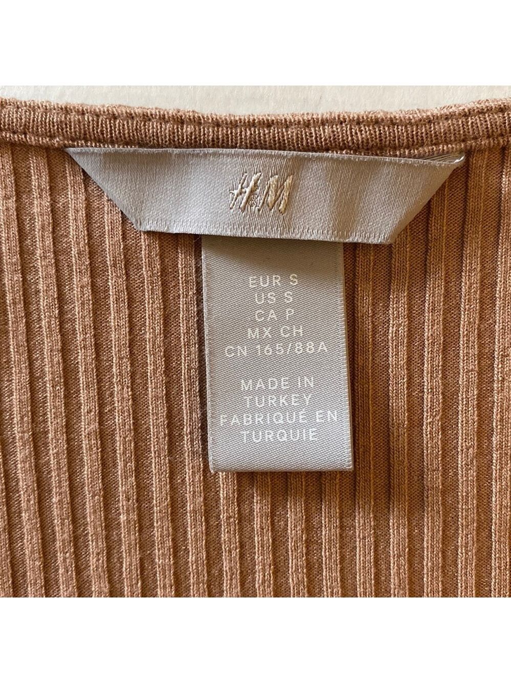 H&M Ribbed Tan Top - Picture 2 of 9